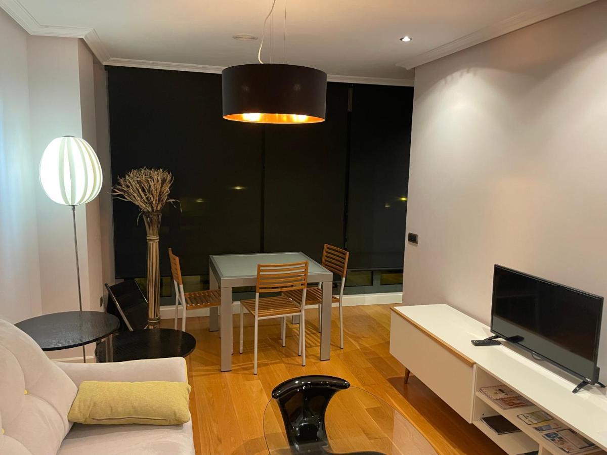 Primera Línea Playa+Parking Gratis Gijón Exterior foto
